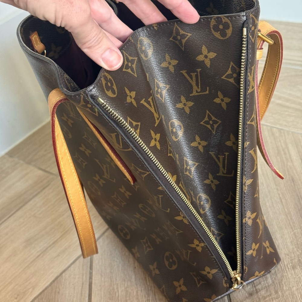 Louis Vuitton Classic Monogram Brown Tote - Picture 11 of 13